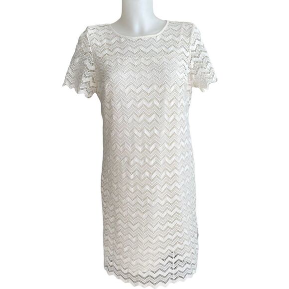 ANN TAYLOR Off White Lace Chevron Sheath Mini Dress Short Sleeve Women Size 6‎ - Picture 1 of 11